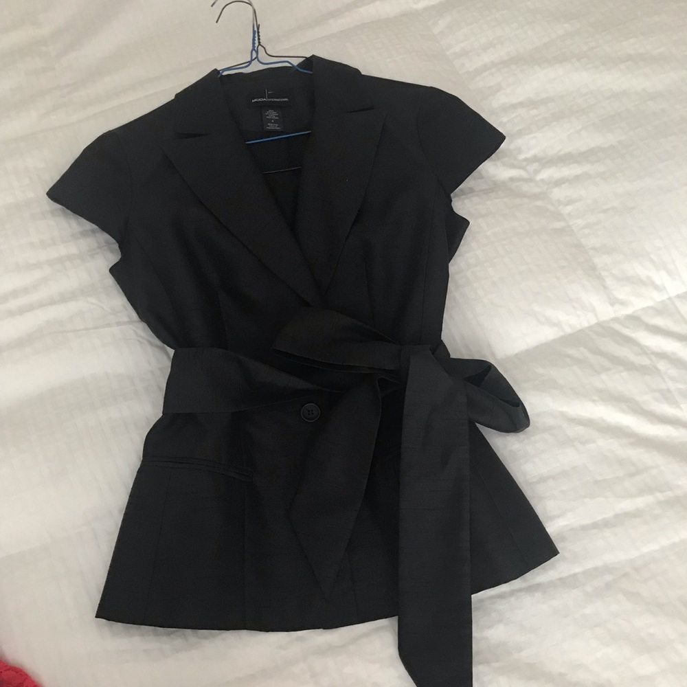 Deess black top